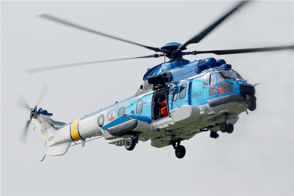 EC225