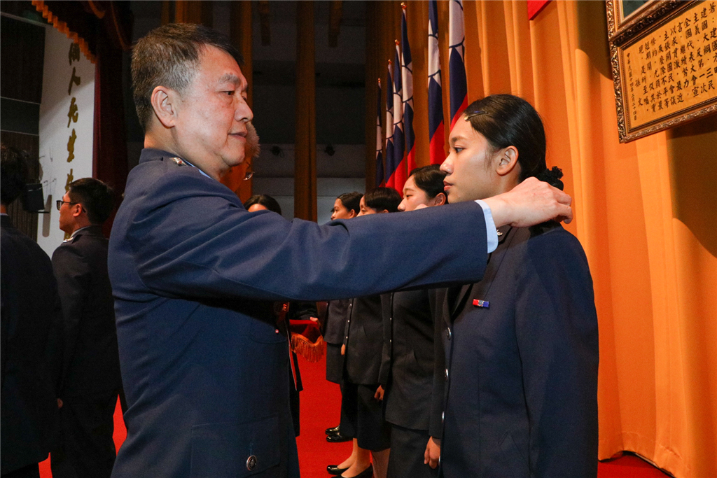 ROCAF Chief Presides Over 2026 Air Force Institute of Technology Graduation Ceremony