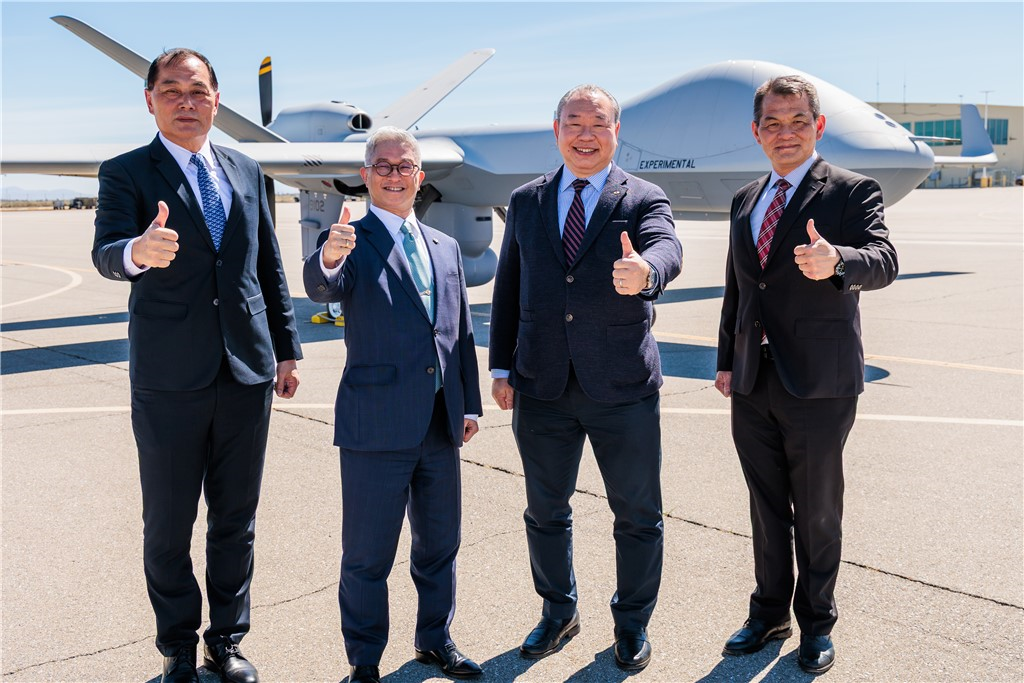 Vice Minister Hsu Attends MQ-9B Delivery Ceremony-1