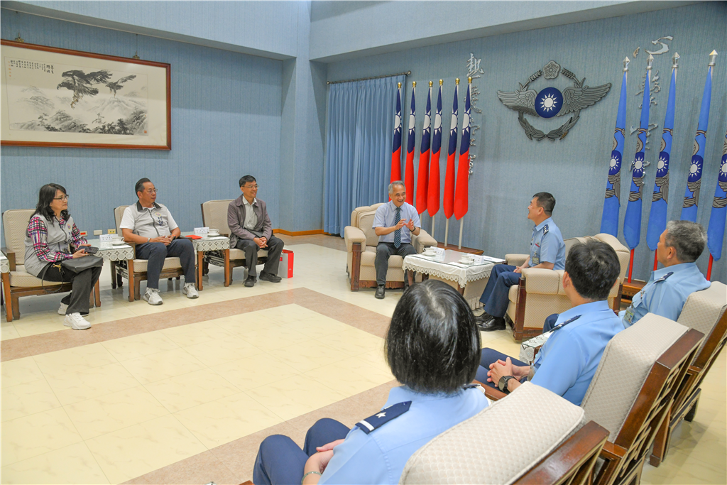 ZYFX Technologies Inc. Visits ROCAF Headquarters to Express Appreciation and Support for Service Members