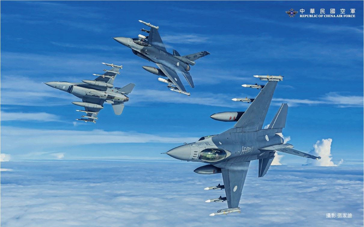 F-16-3