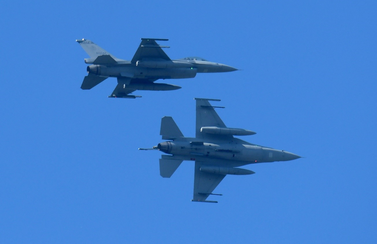 F16-2