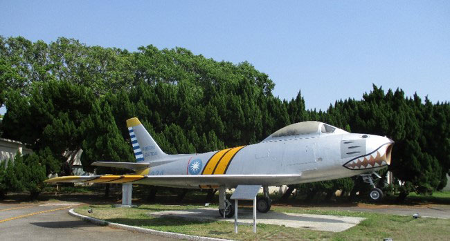 臺海空戰期間28中隊的F-86F，「軍刀」戰鬥機。